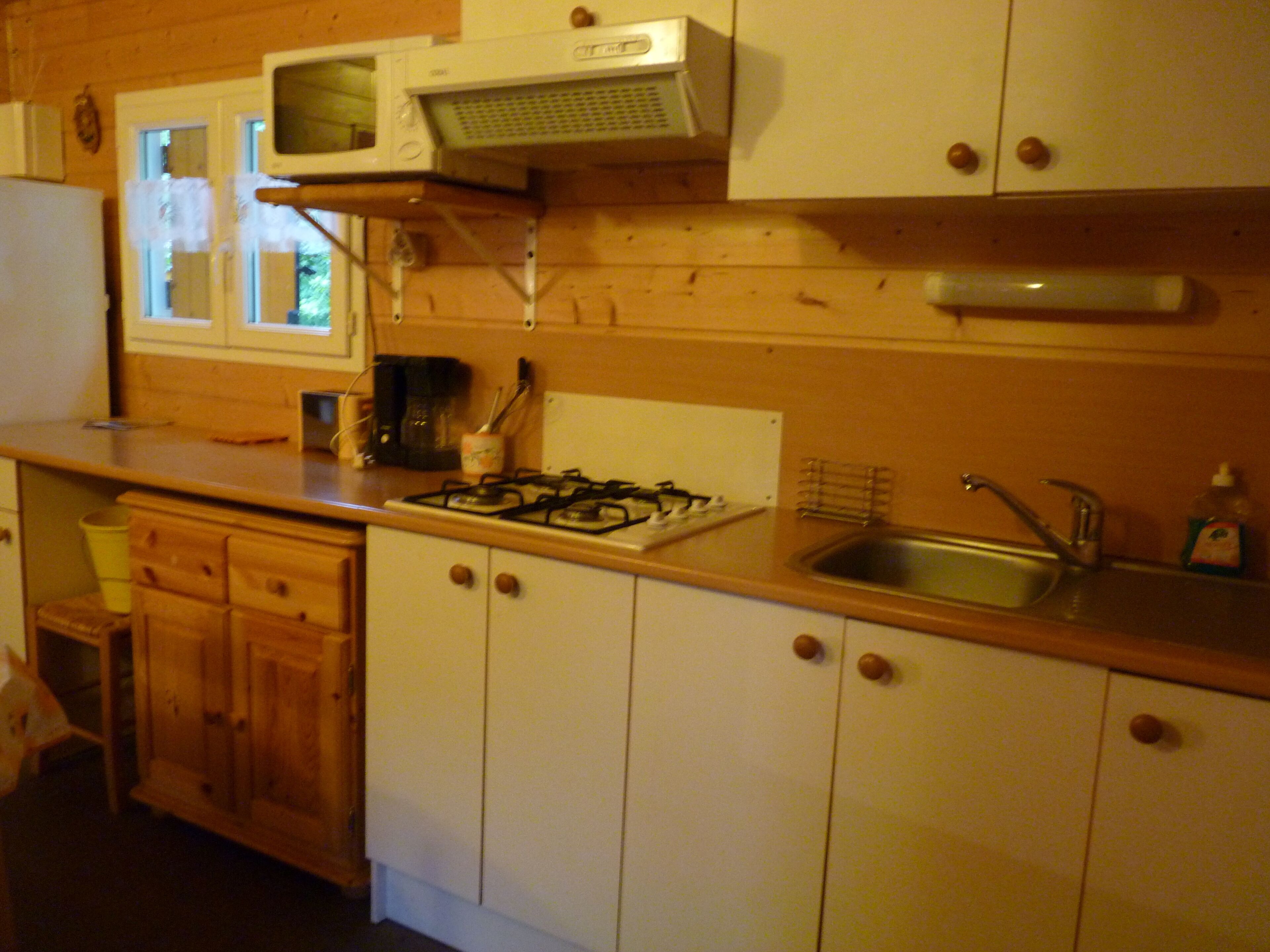 wooden chalet 6/8 people in the countryside with fishing pond