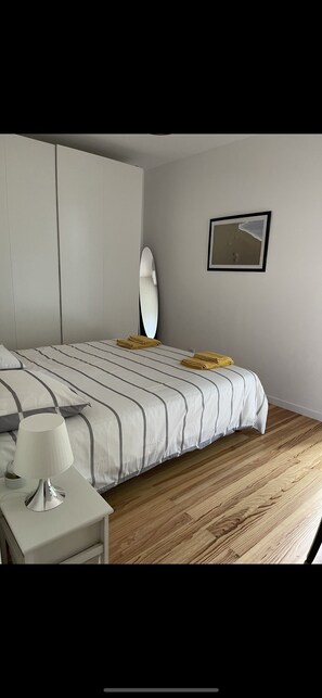 4 bedrooms, iron/ironing board, travel cot, WiFi - Architect villa near the ocean in Grayan and the hospital (Grayan-Et-L'hôpital)