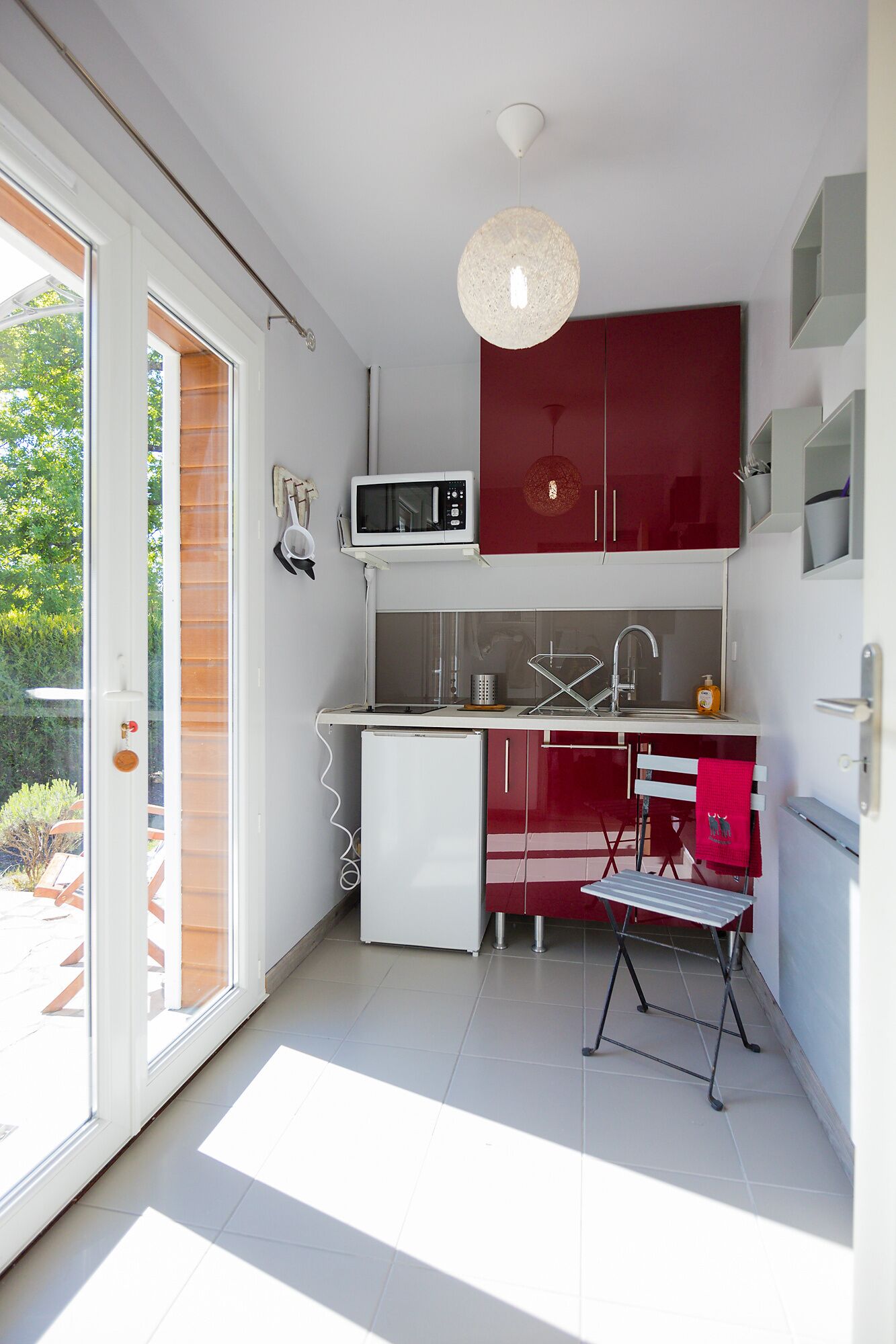 Nice T1 completely renovated with garden