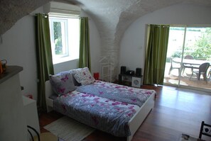 1 chambre, draps fournis