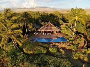 Outdoor pool - Heavenly Waters - Oceanside Private Getaway Of Your Dreams Near Beach 69, Puako (Puako)