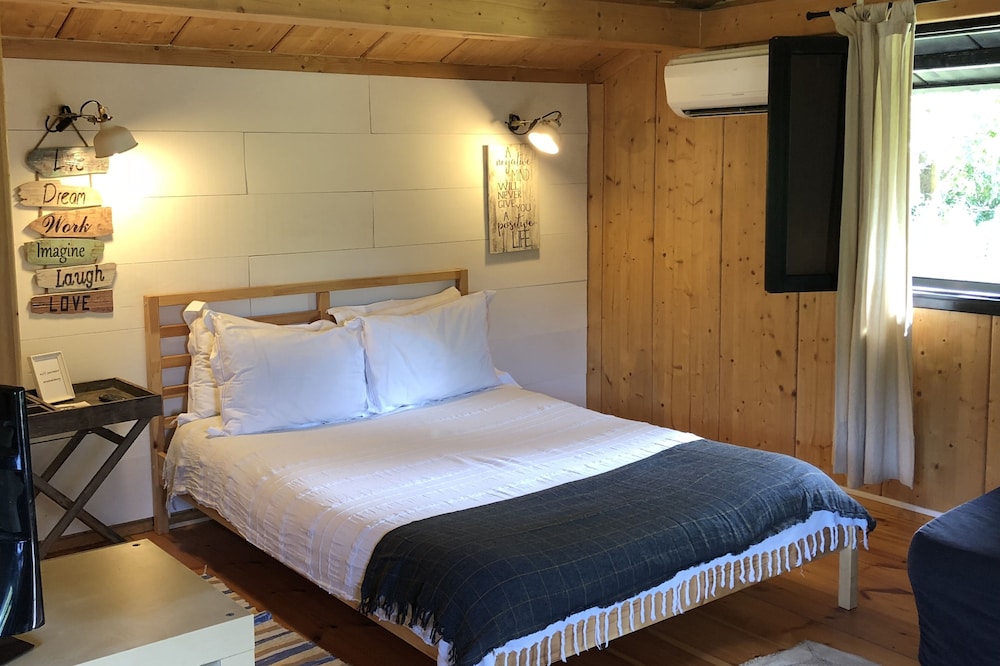 Self catering Quinta Lamosa - responsible tourism for 2 people