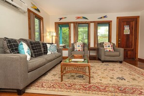 Smart TV, books - Barracuda - Garden View/pool/bikes included/tours! (San Pedro)