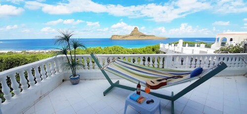 Tomoko & Salah. Rafraf Beach