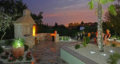 à Mozart, vous pouvez profiter de l'ambiance méditerranéenne et d'un climat intérieur agréable