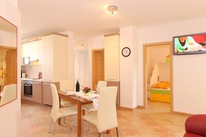 تناول الطعام