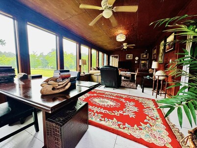 BEAUTIFUL CABIN IN THE DAVY CROCKETT NATIONAL FOREST WITH POOL ON PROPERTY