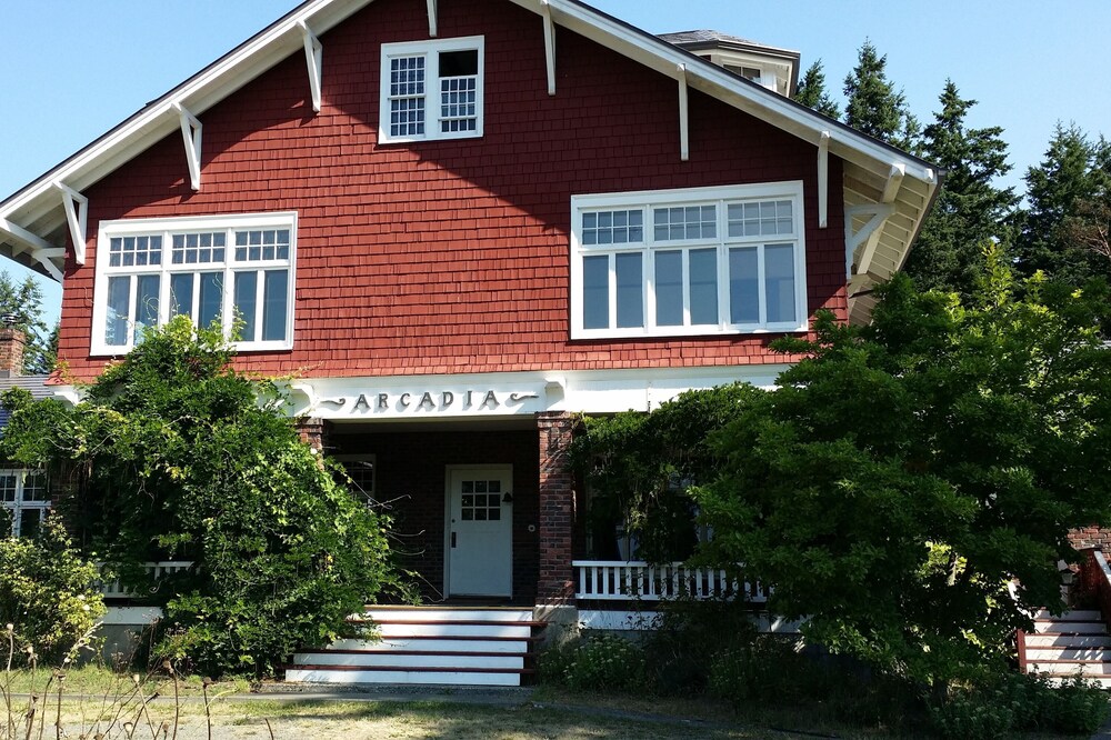 Historic Inn near Port Townsend