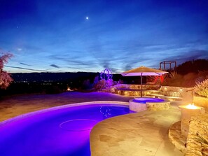Outdoor pool - Castello di GoLightly - Pool - Epic Sweeping Wine Country Views! (Sonoma)