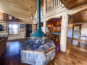 غرفة الألعاب