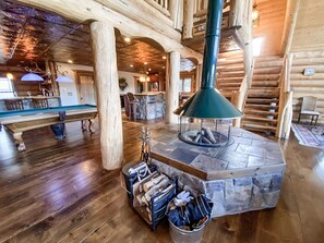 غرفة الألعاب