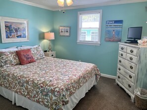 2 bedrooms, iron/ironing board, travel crib, free WiFi