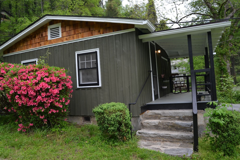 #97 Rocky River Cabin