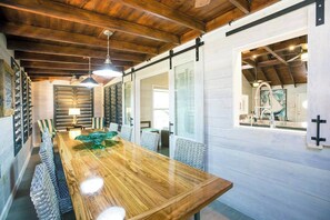 Dining - Boat House Owners Suite by Island House Vacation Rentals (West Bay)