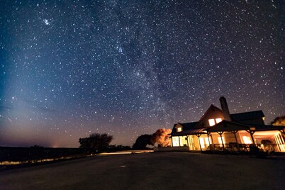 Hill Country Getaway with great views
