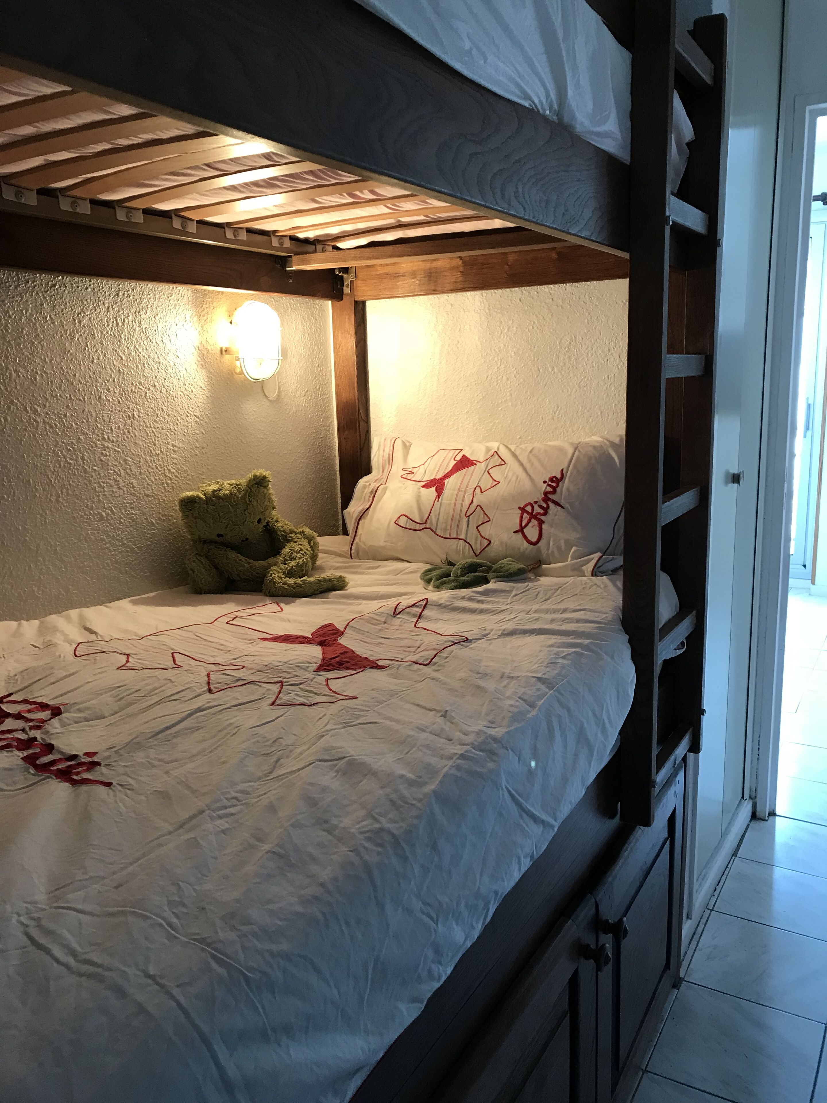 Apartment sleeps 6 at Pla d'Adet in SAINT LARY SOULAN