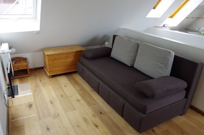 TV, lettore DVD, impianto stereo