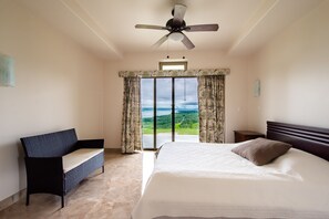 1 間睡房、書桌、可攜式嬰兒床、Wi-Fi