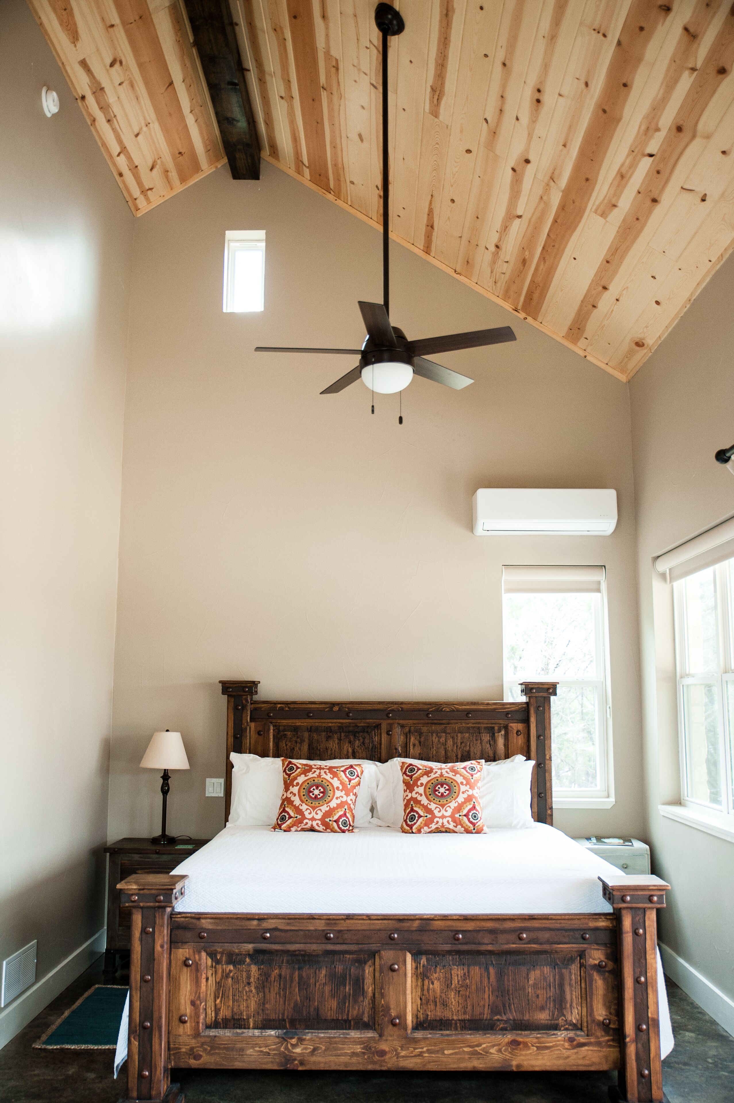 The Robert Earl, a King Casita at Hill Country Casitas