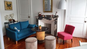 Interior - VERY NICE 2-ROOM APARTMENT 4 PEOPLE VERY FUNCTIONAL AND SUNNY (Bagnères-De-Luchon)