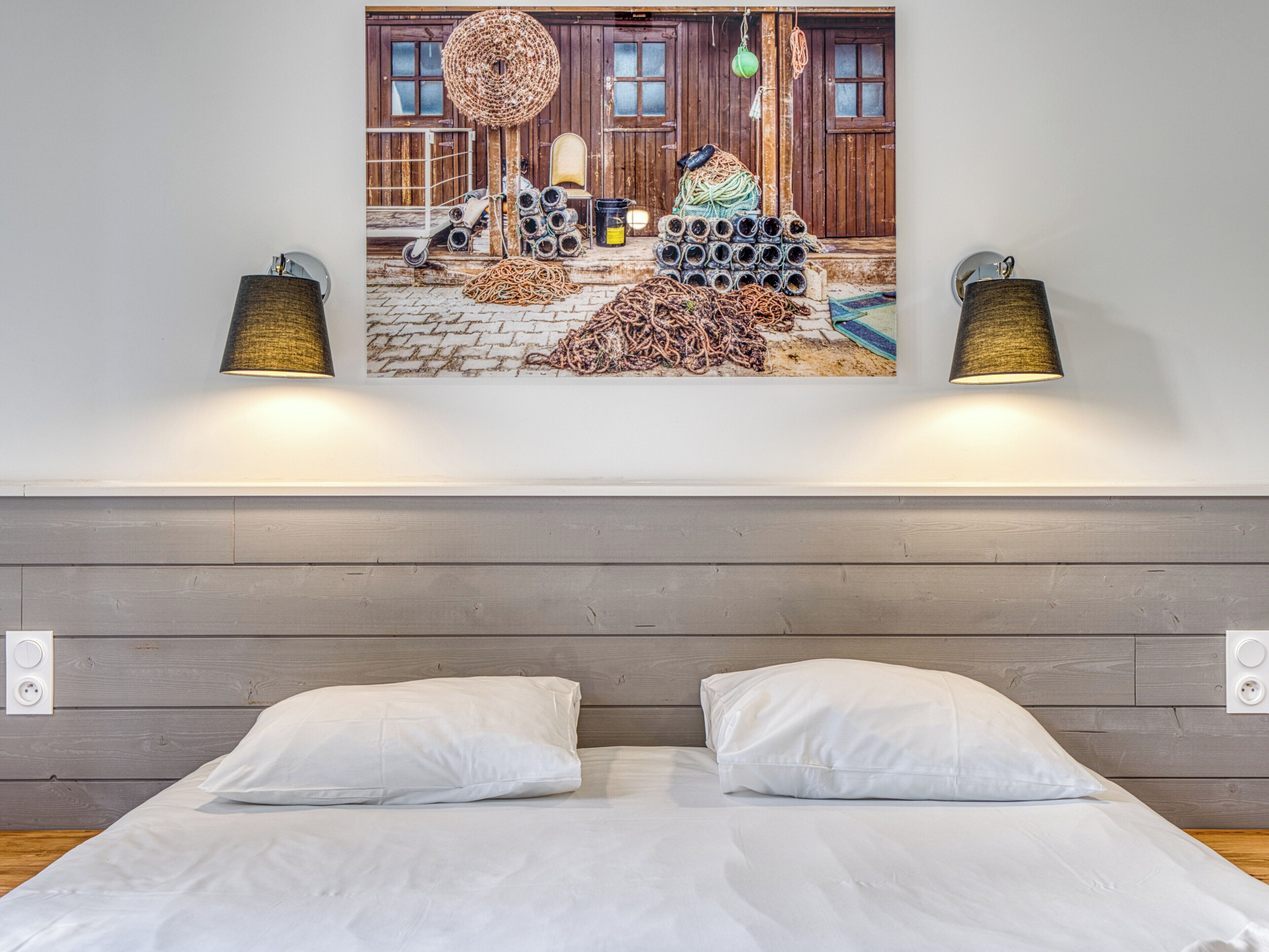 2 bedrooms, iron/ironing board, travel crib, WiFi