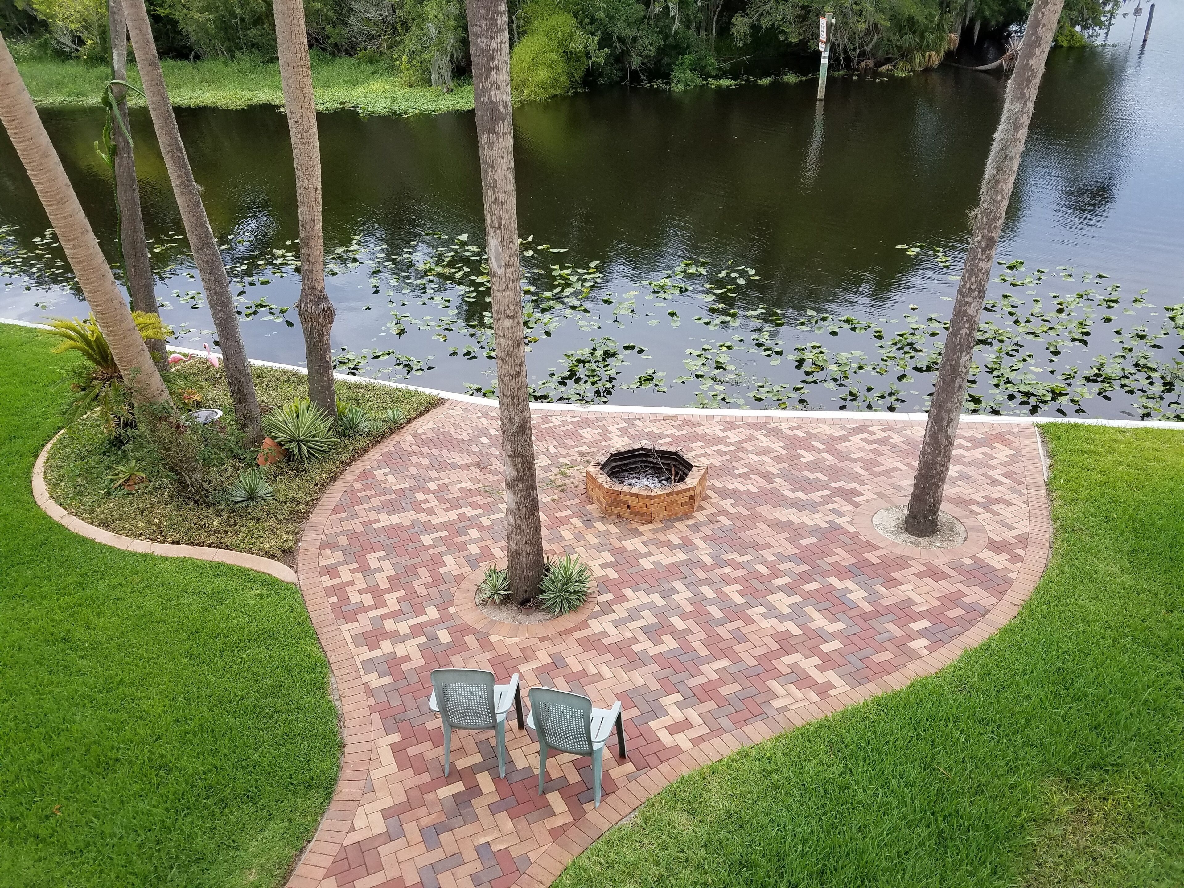  Waterfront Guest Suite on St Johns River 30 minutes from Daytona