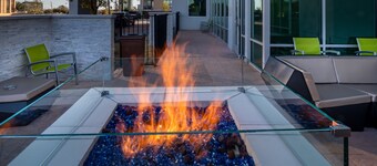 スプリングヒル スイーツ バイ マリオット ダラス セントラル エクスプレスウェイ