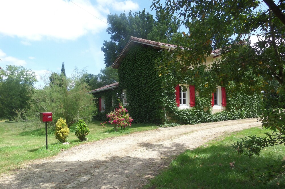 COUNTRY HOUSE all comfort
