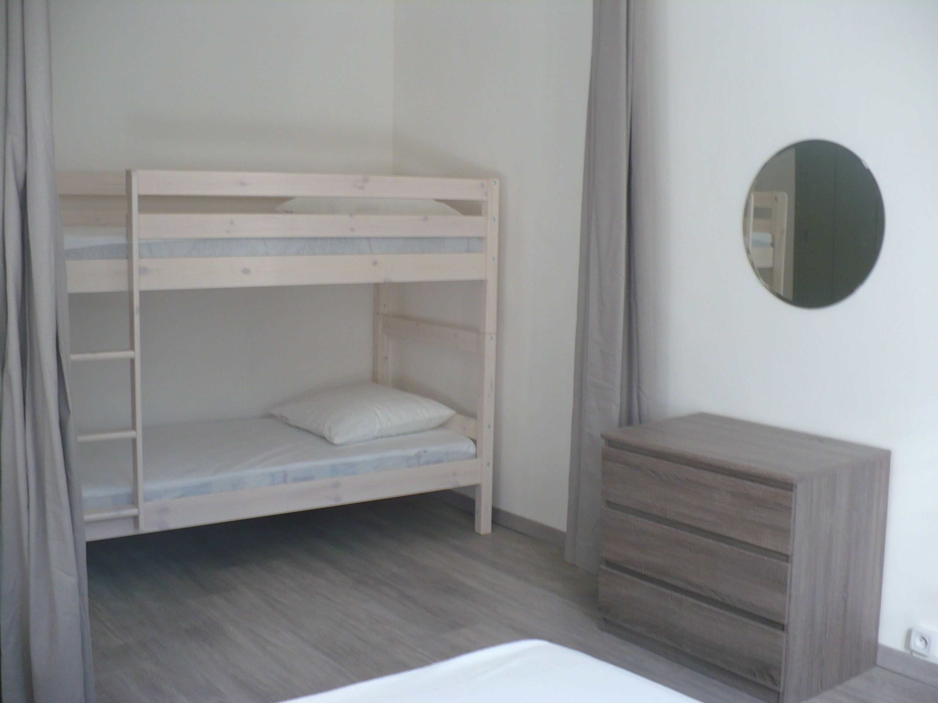 Cottage 8 people with heated pool