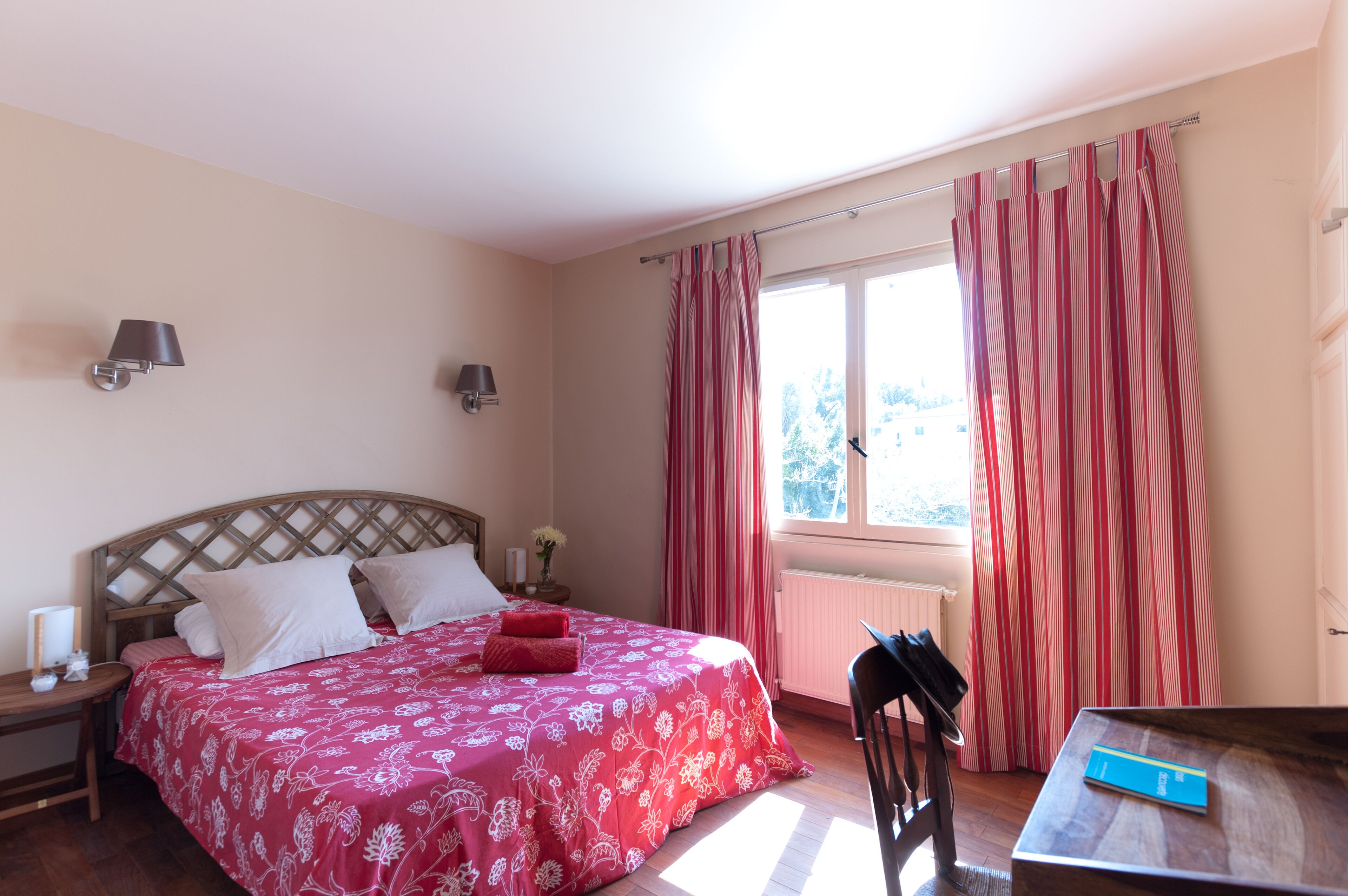 Perfect location b/w Sea & Montain