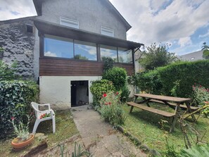 Outdoor dining - Detached house in Osse en Aspe (Osse-En-Aspe)