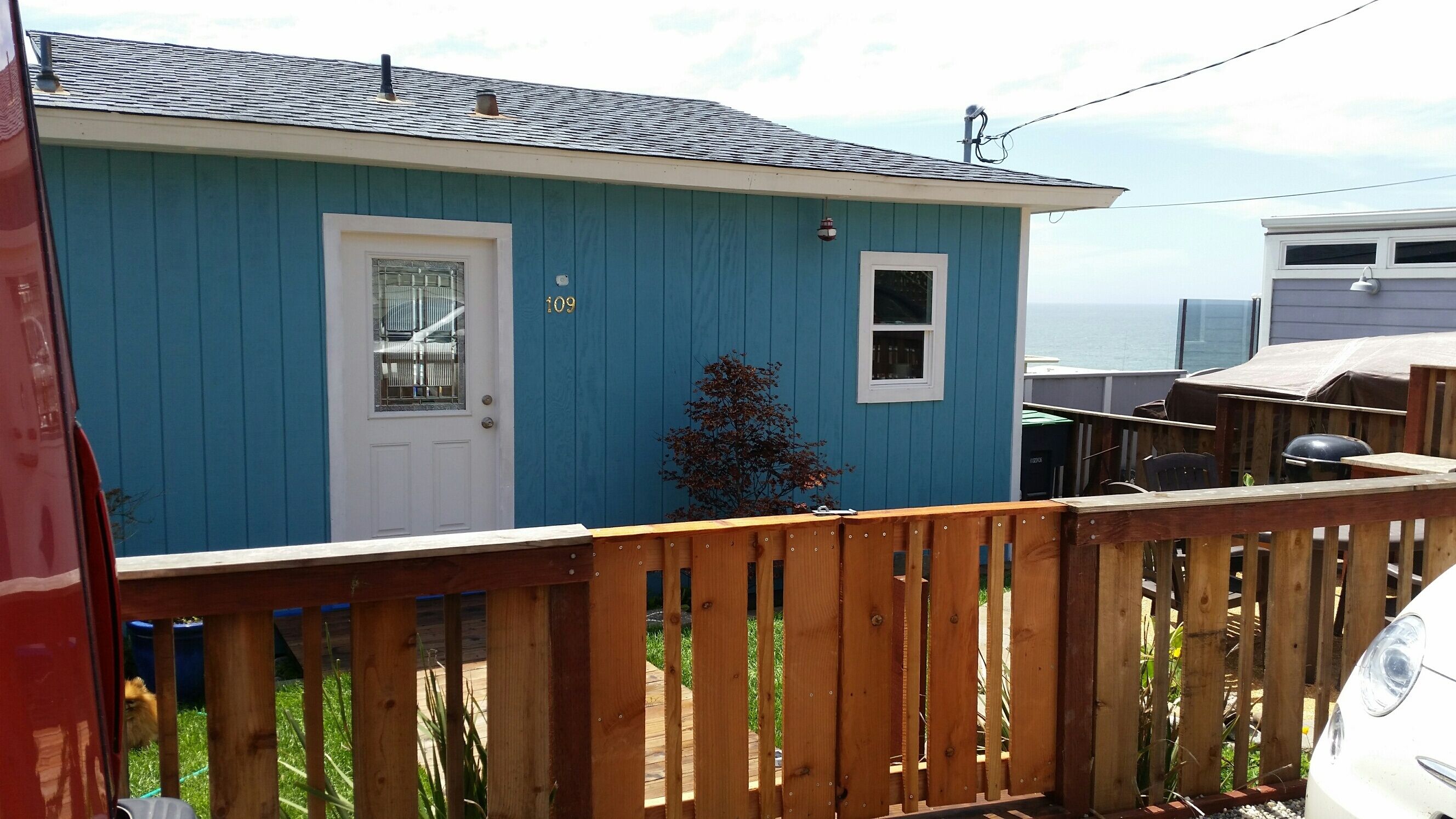 Dillon Beach Surf Cottage With 180 Degree Views Of The Pacific And Pt. Reyes