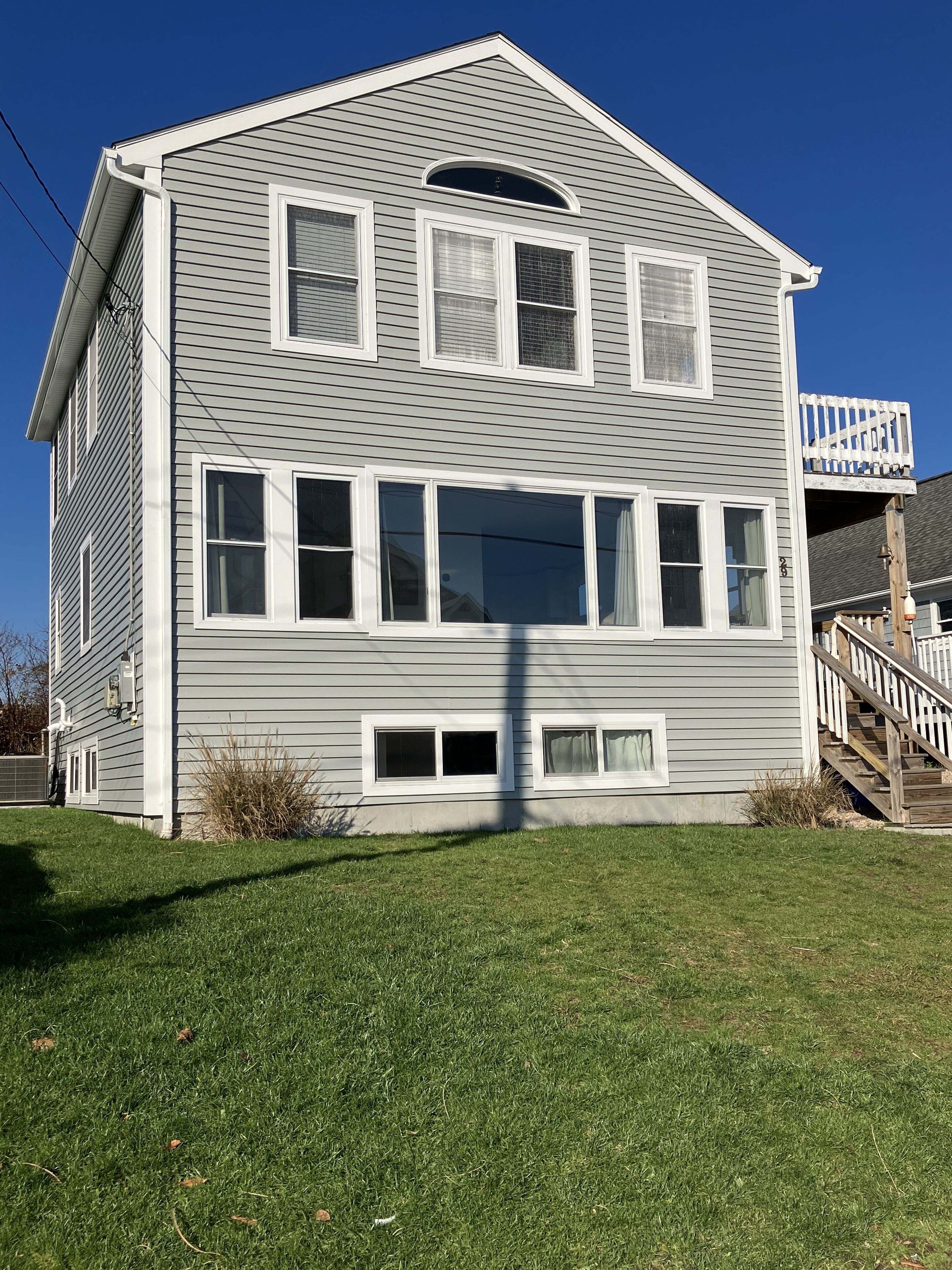 Ocean View~Walk to Scarborough Beach~4BR 3BA 3 level Affordable Private Home