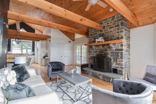 The West Lake House lakeside retreat