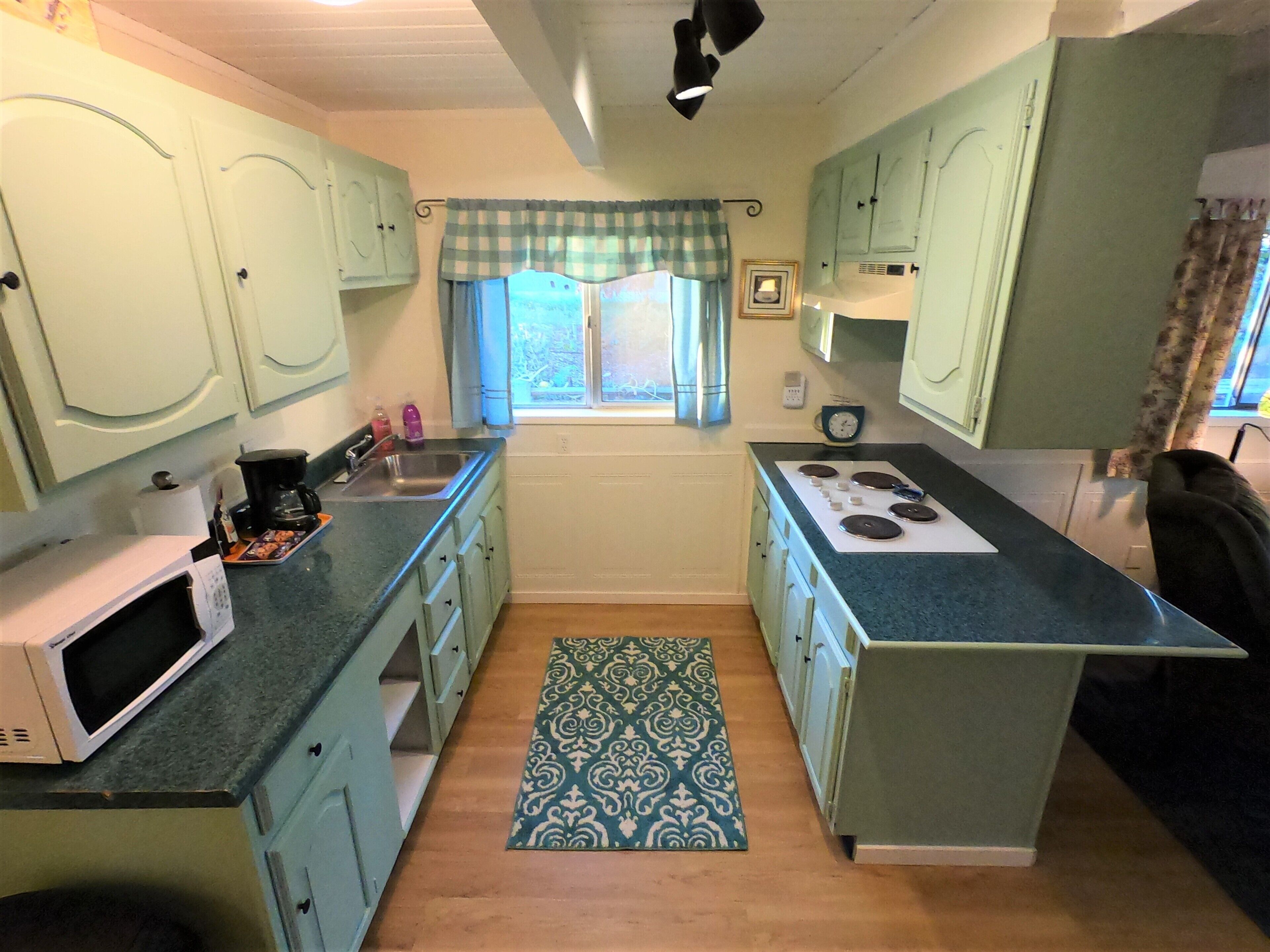 Sequim Dungeness Charming Guest Suite