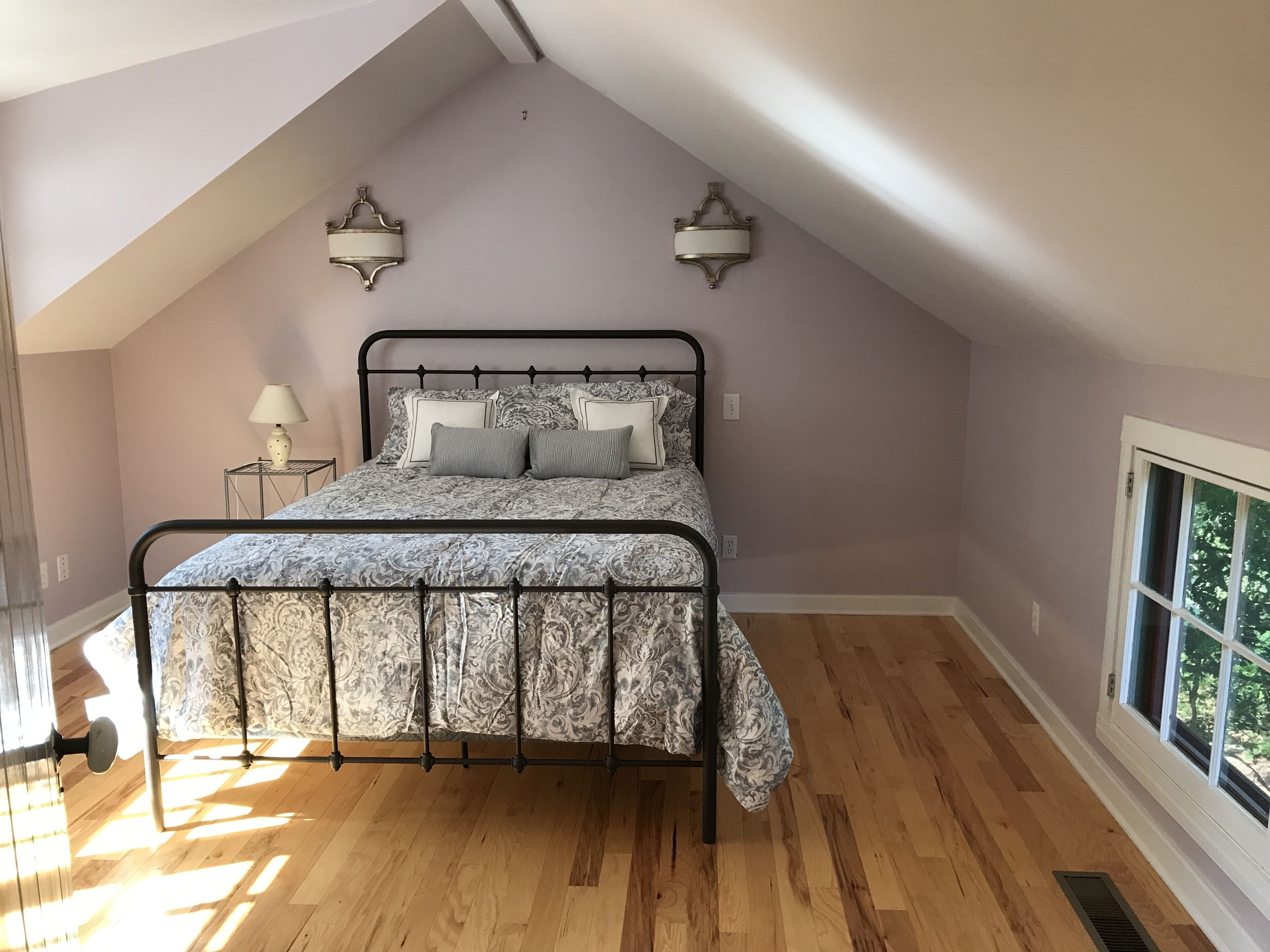 Covered Bridge Farm House