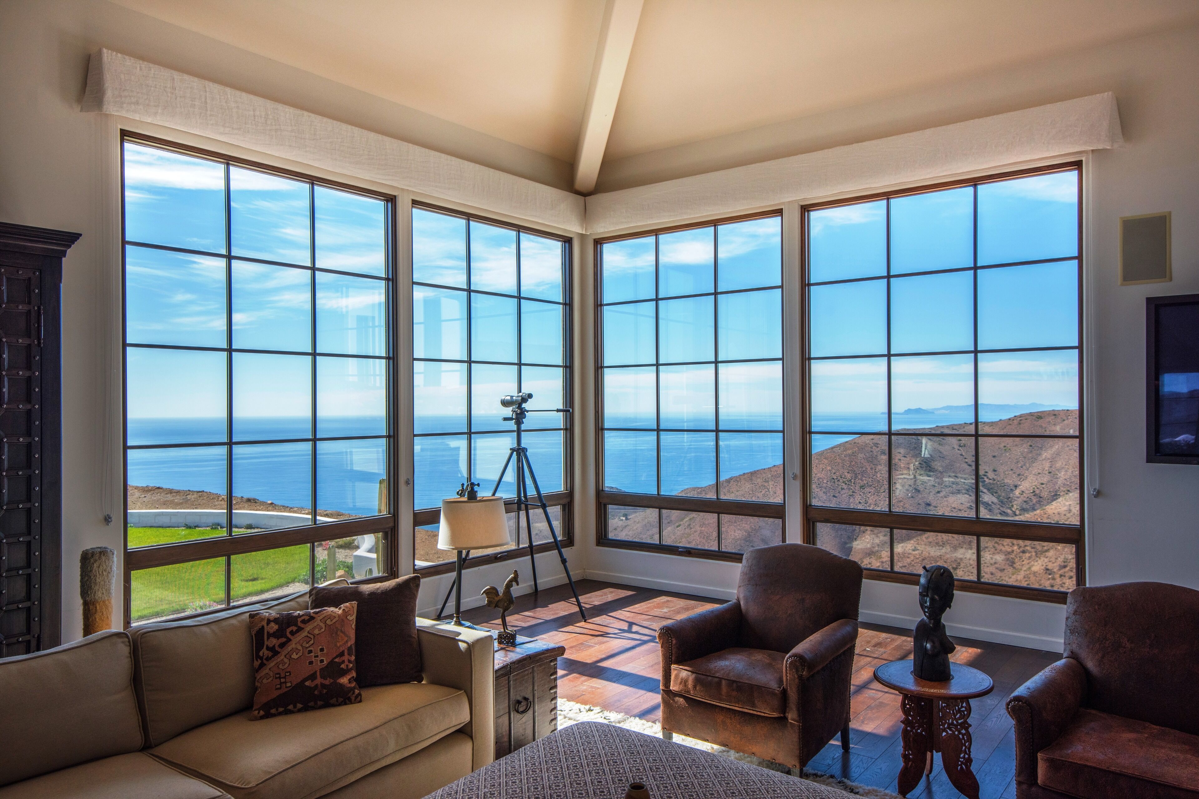 Malibu Luxury Ocean View Retreat