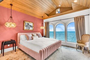 4 chambres, fer et planche à repasser, lit parapluie, Wi-Fi gratuit