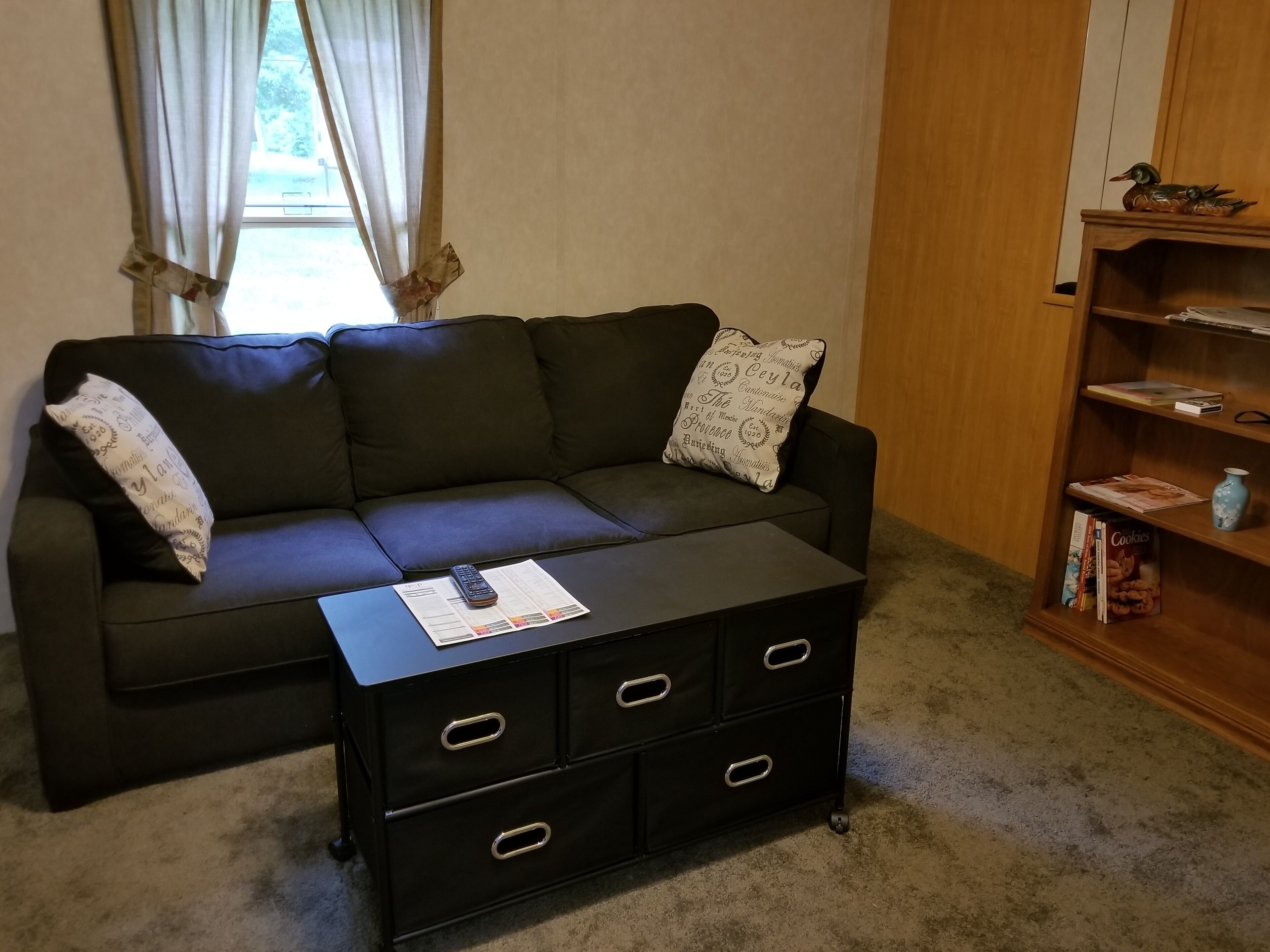 Enjoy Birdwatching from the Deck!