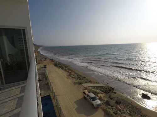 Oceanfront Condo, magnifiques couchers de soleil