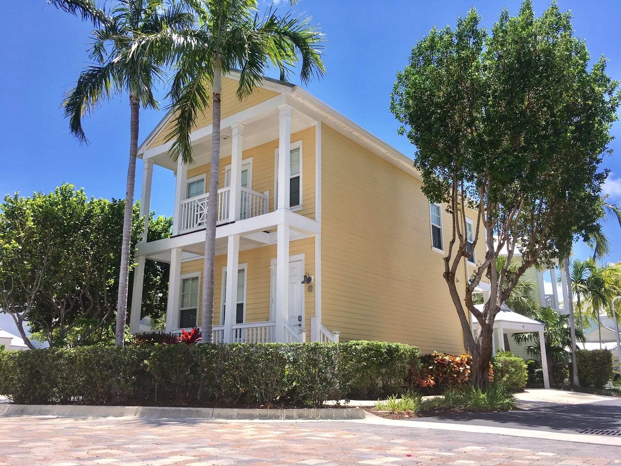 132 Anglers Reef  Islamorada- POOL, DOCK, BIKES INCL