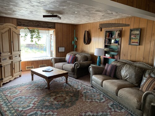 Rustic Country Homestead located in beautiful Dolores,  CO  **air conditioned**