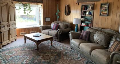 Rustic Country Homestead located in beautiful Dolores, CO **air conditioned**