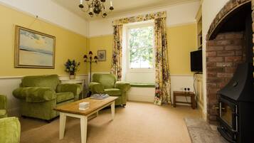 TV, DVD player, books