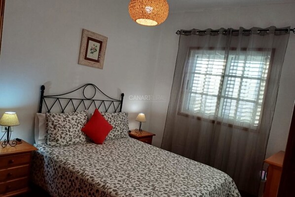 3 habitaciones, internet y ropa de cama 