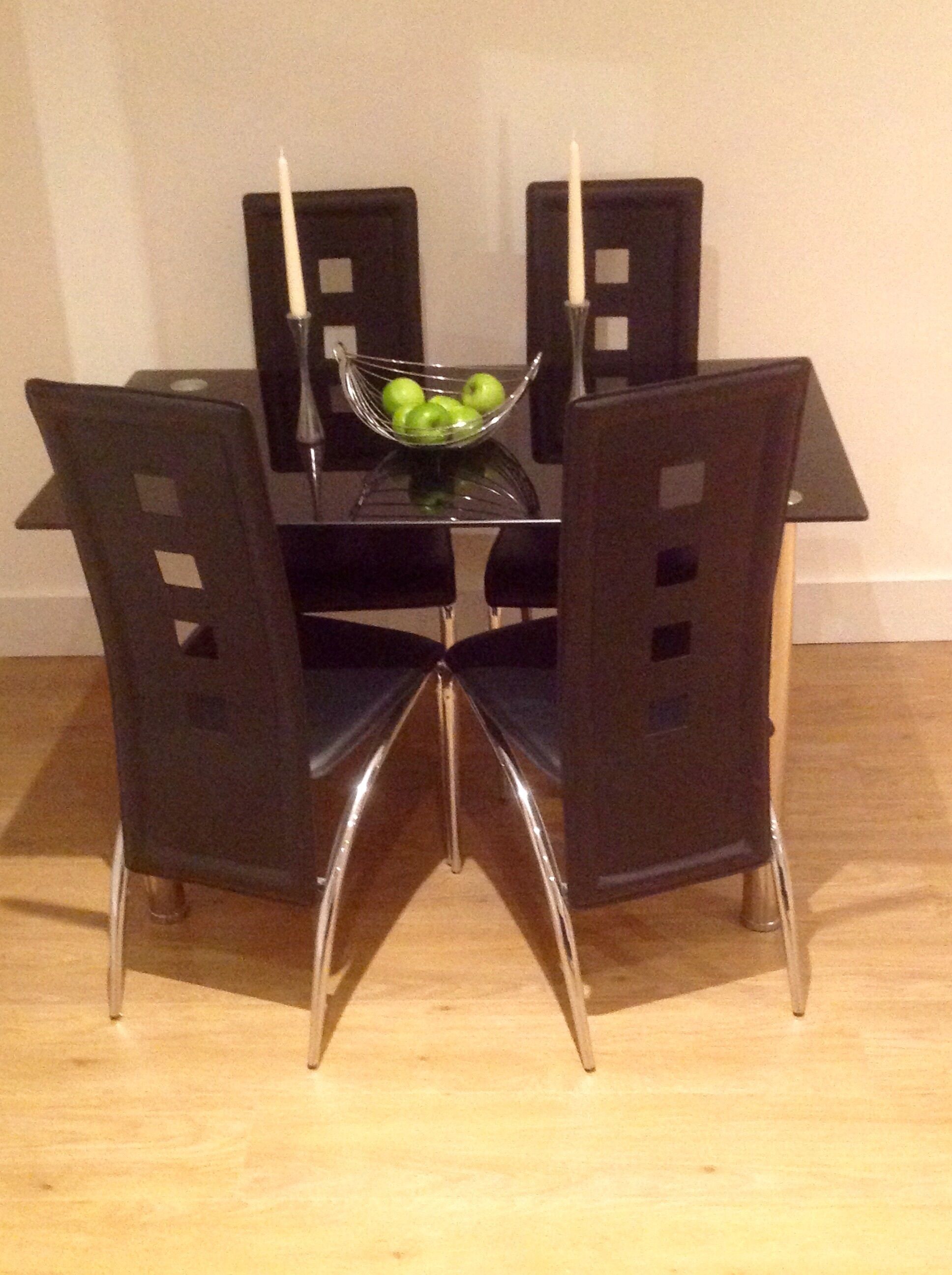 Spacious & Luxurious, Cranbrook Apartment