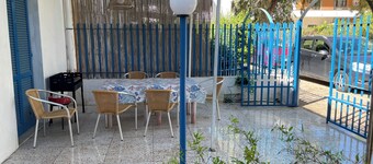 Blue house 500m from the beach of Porto Cesareo
