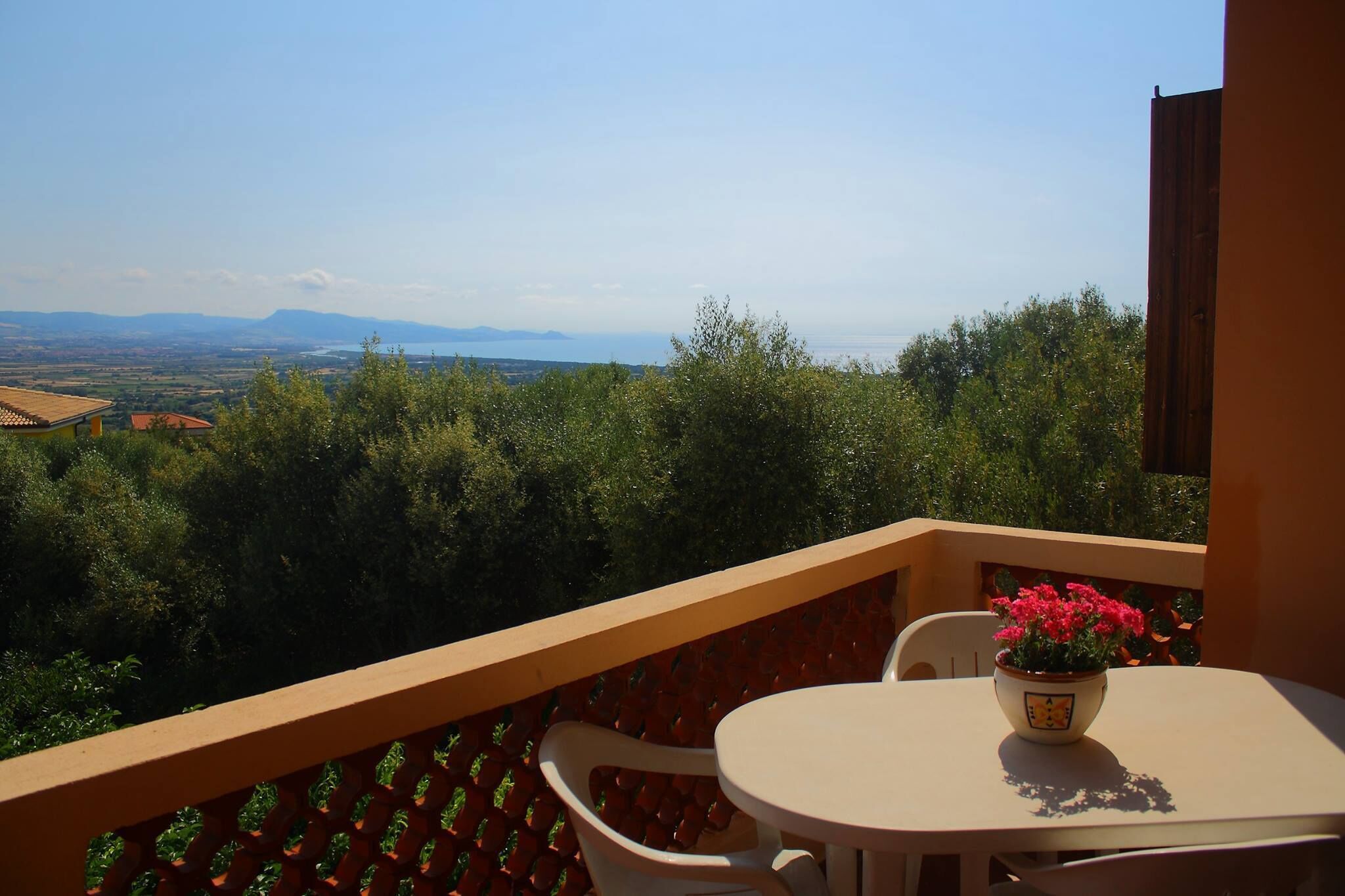 Three-bedroom sea view