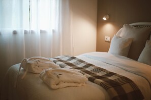 2 makuuhuonetta, silitysrauta/-lauta, ilmainen Wi-Fi, vuodevaatteet