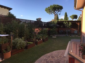 Property grounds - Between the sea and the Eternal City, Guest room ''Sottocoperta'' (Roma)